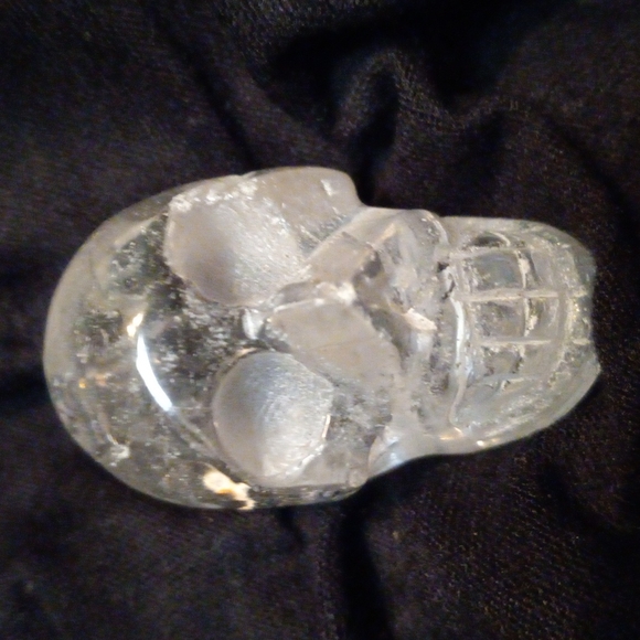 GEMSTONE HEALING STONE QUARTZ SKULL 💀 - Picture 4 of 7